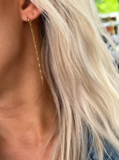 DAINTY CHAIN EARRINGS - Southern Divas Boutique