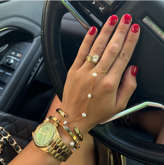 PEARL HAND CHAIN - Southern Divas Boutique