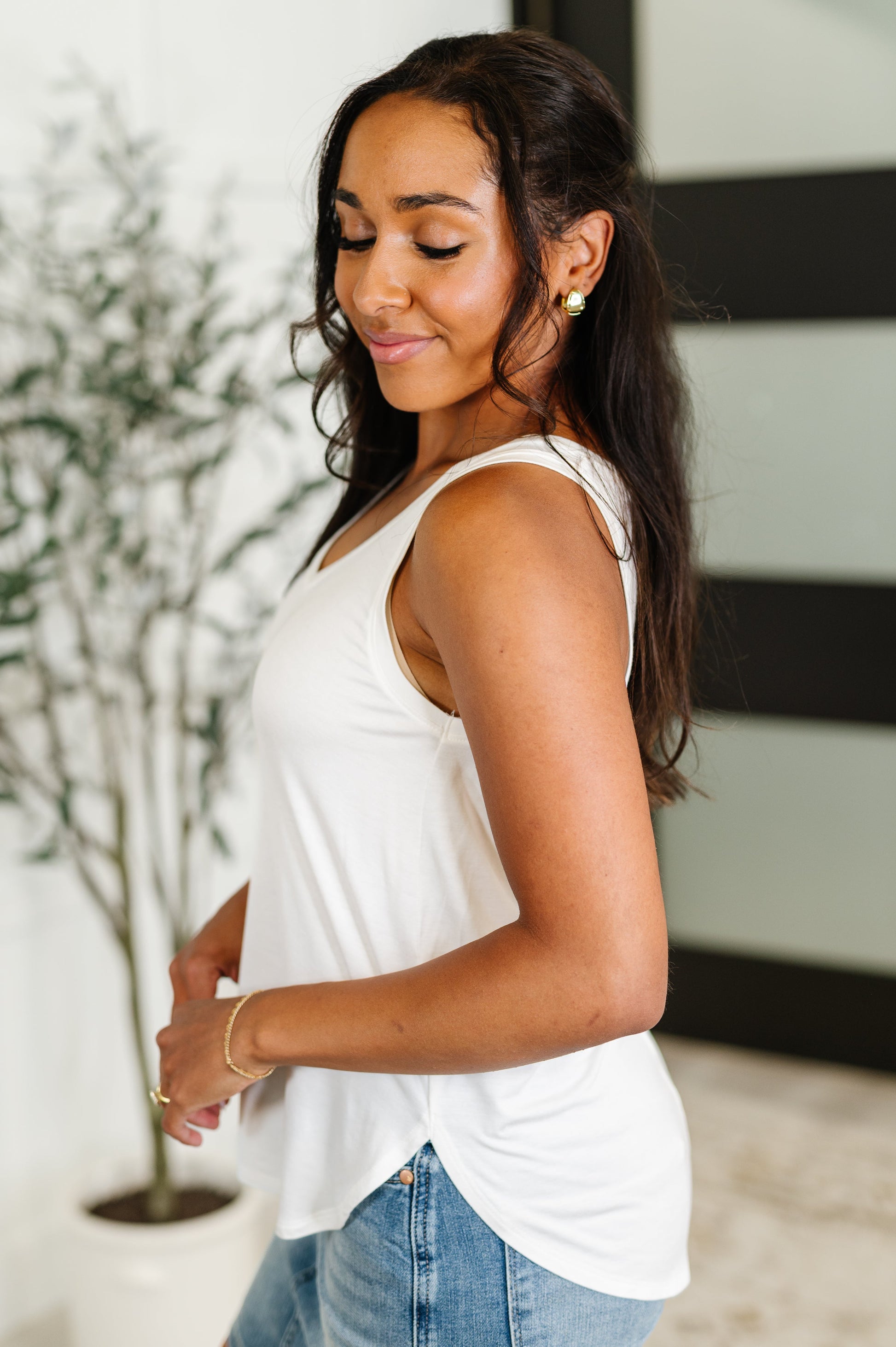 Simpler Times Basic V-Neck Tank in Off White - Southern Divas Boutique