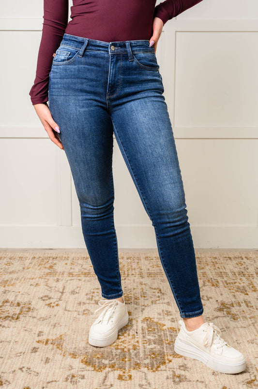 Skylar Mid Rise Thermal Vintage Skinny Jean - Southern Divas Boutique
