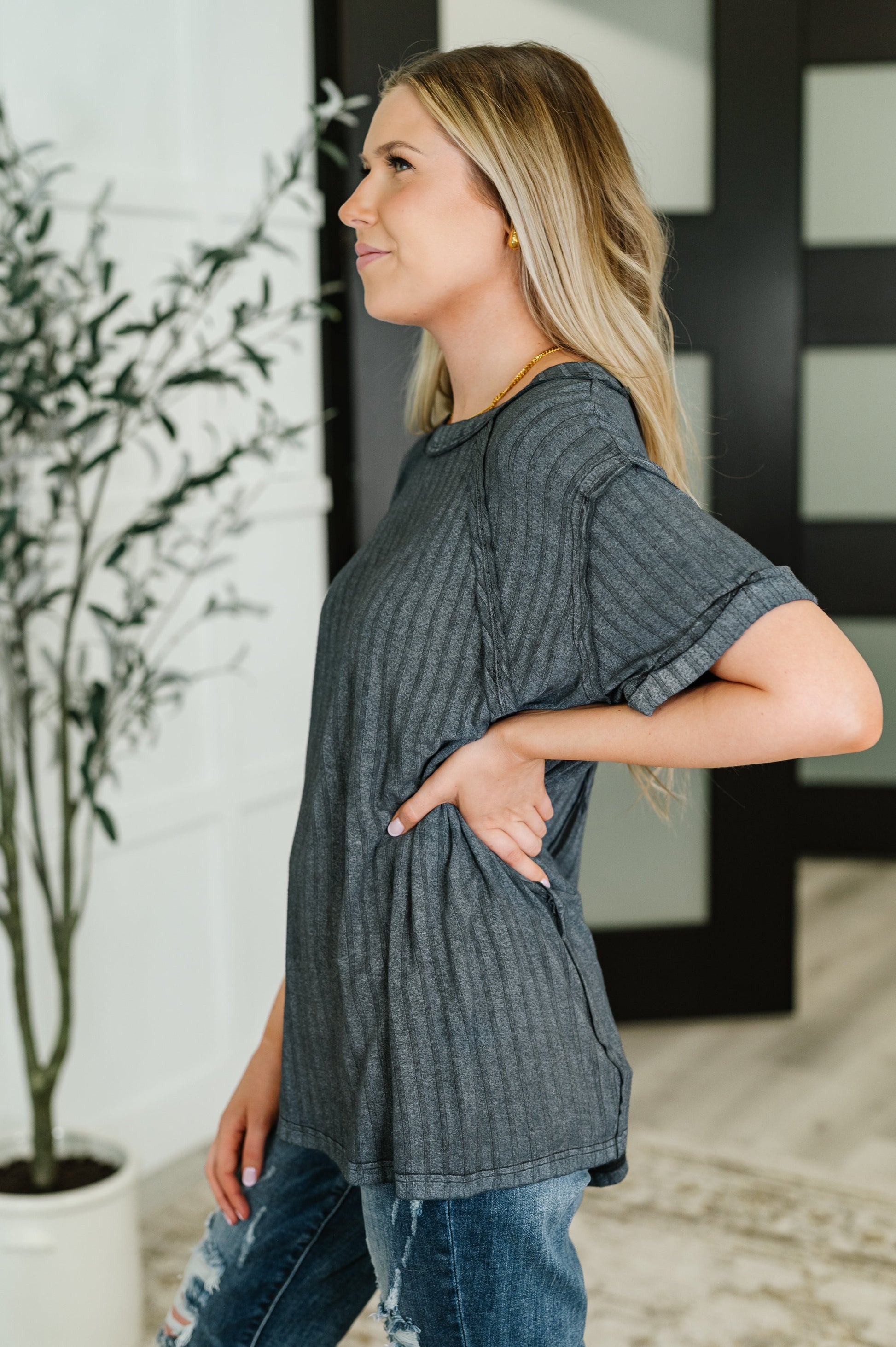 Sunday's Bestie Mineral Wash Top in Ash Black - Southern Divas Boutique