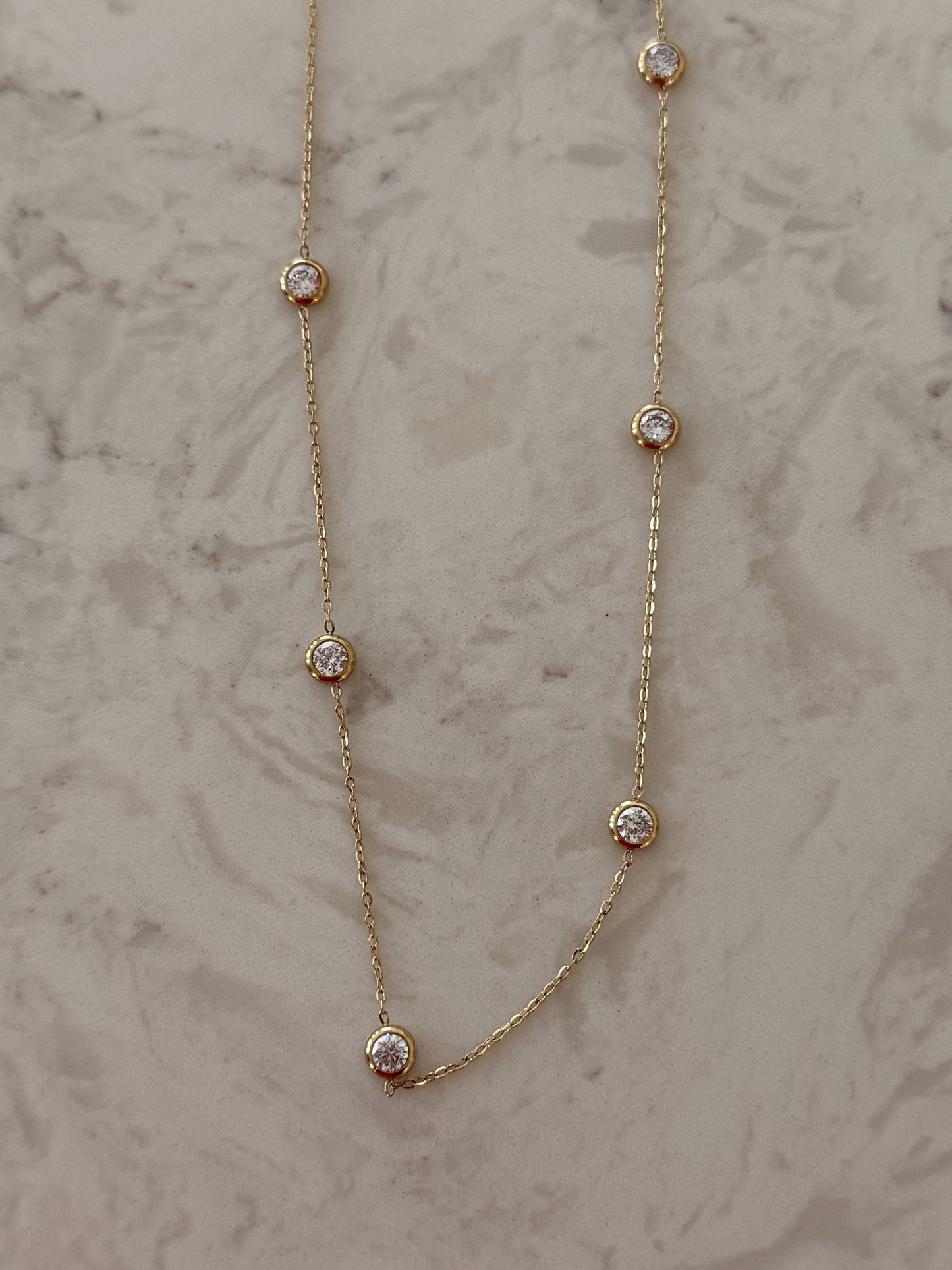 DAINTY DIAMOND NECKLACE - Southern Divas Boutique