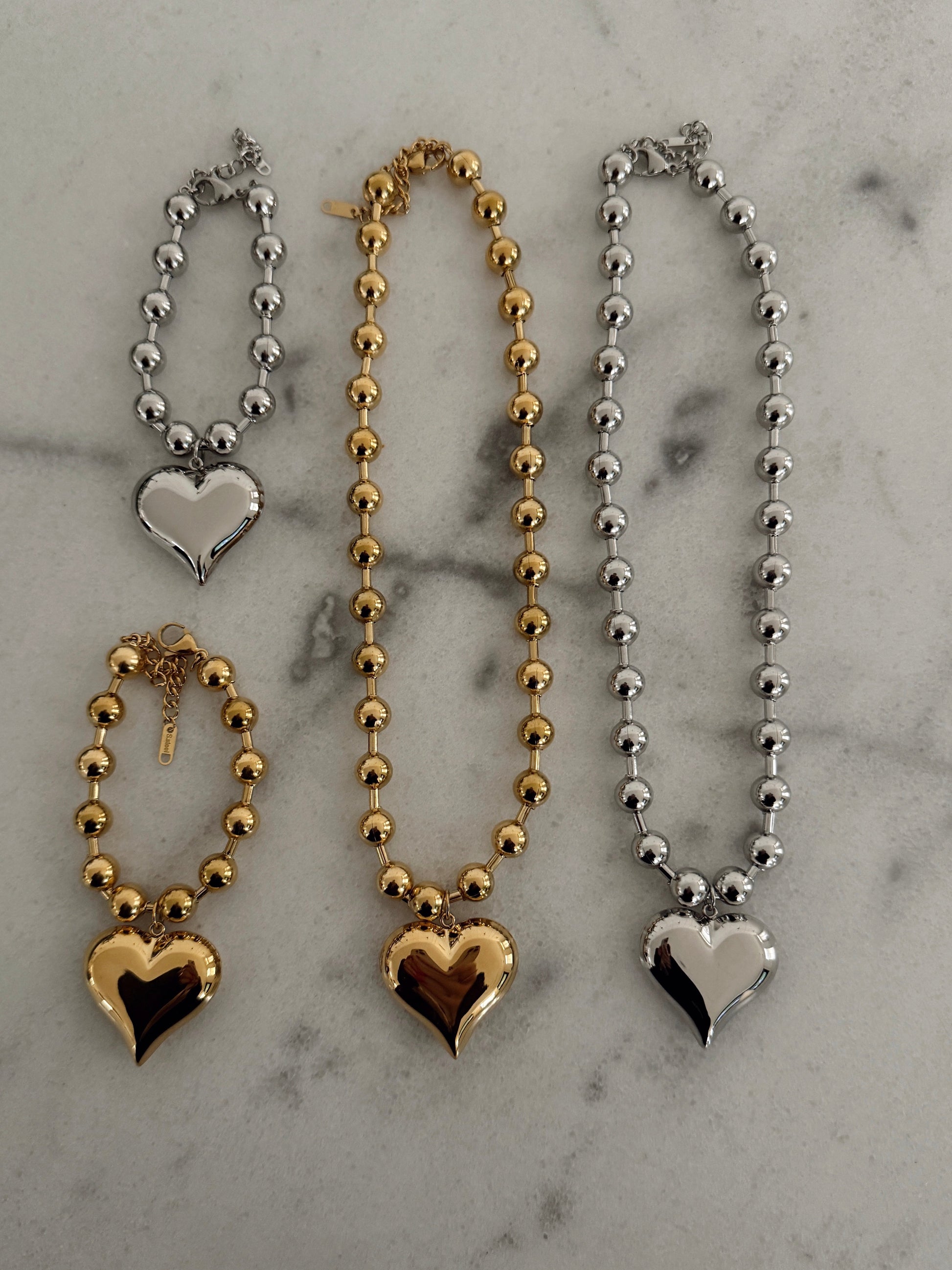 SILVER BUBBLE HEART BRACELET - Southern Divas Boutique