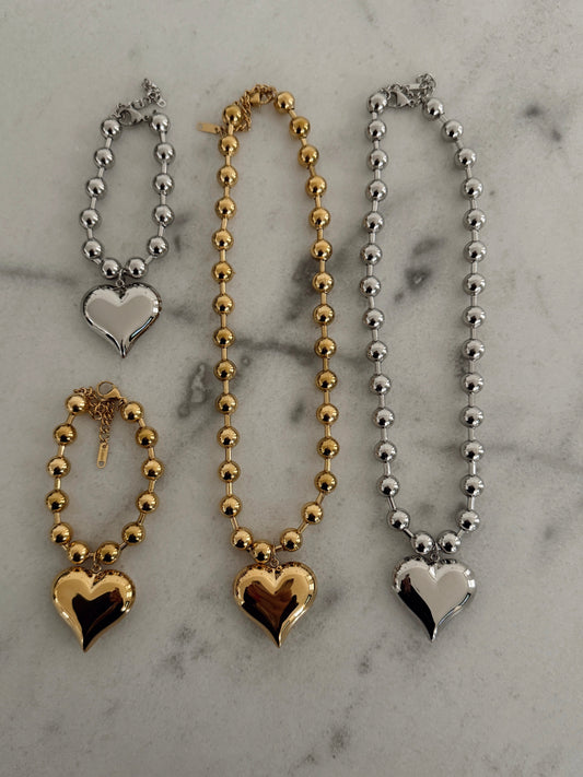SILVER BUBBLE HEART BRACELET - Southern Divas Boutique