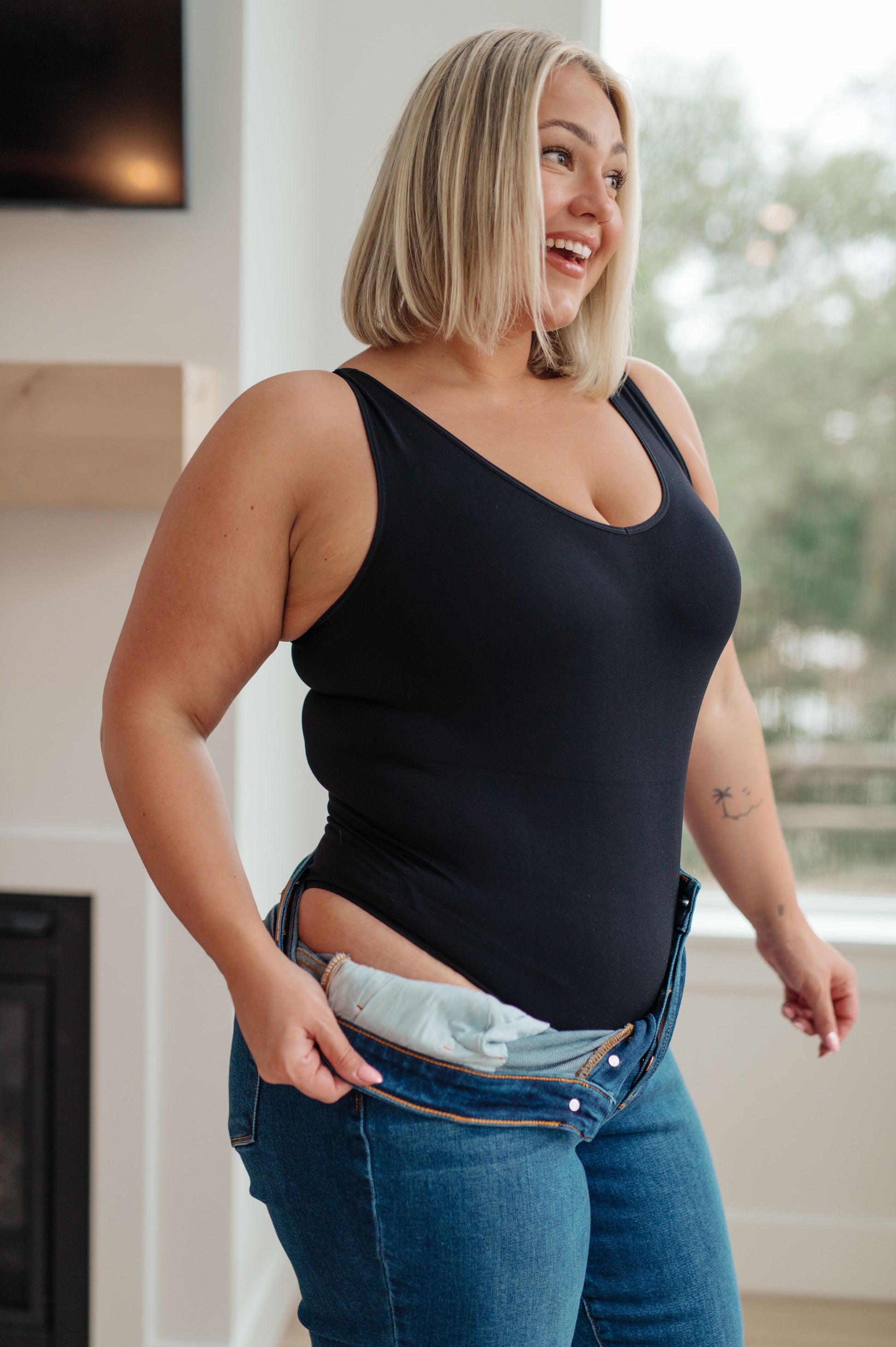 The Basics Bodysuit In Black - Southern Divas Boutique