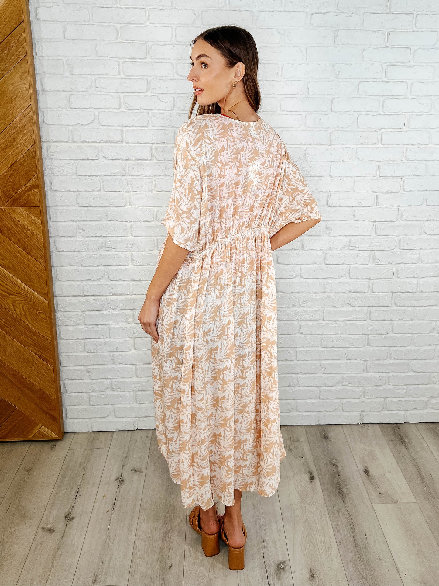 Tropical Print Gauze Kimono with Elastic Waist Tie in Milk Tea - Southern Divas Boutique
