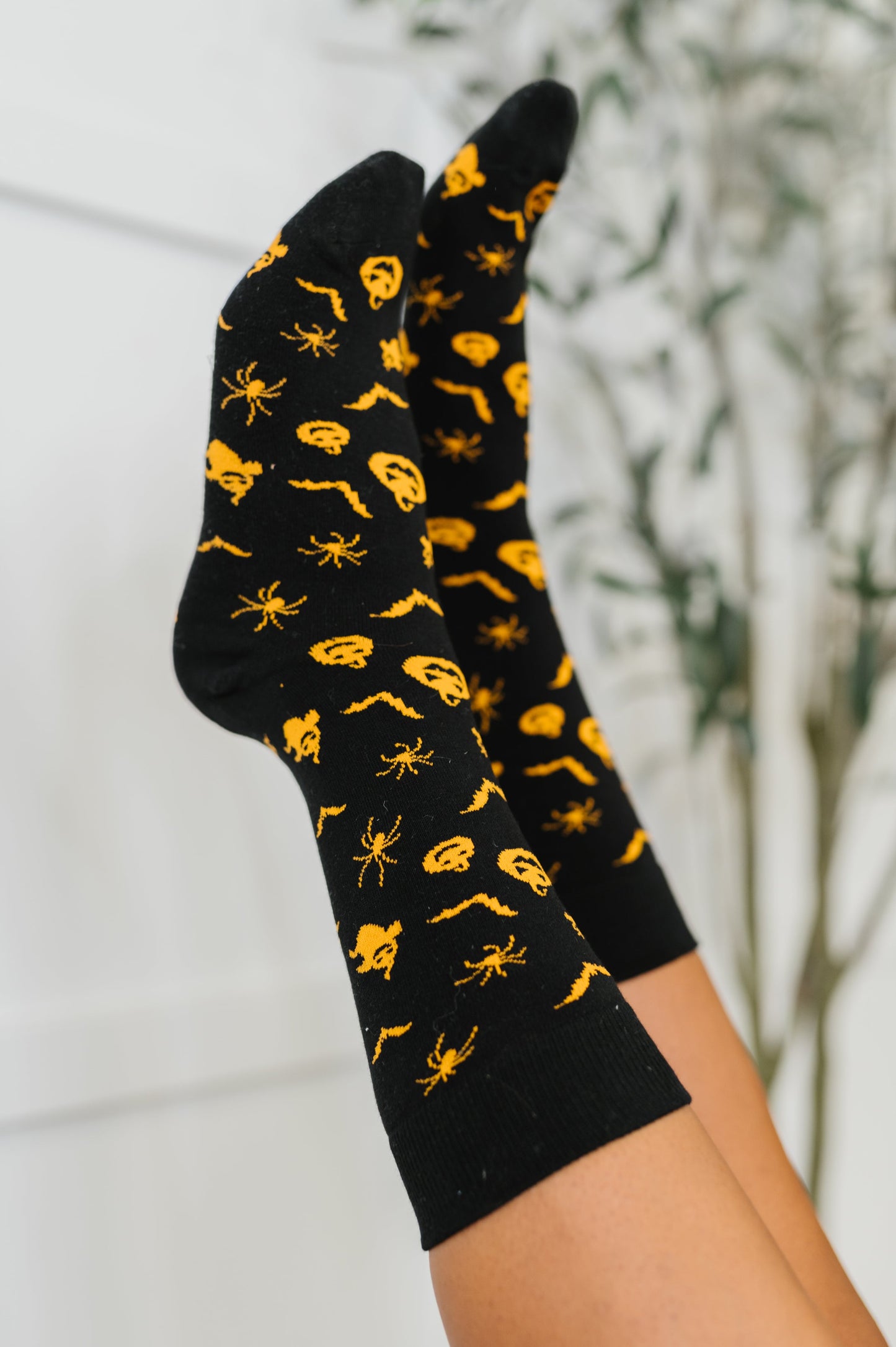 Wicked Walk Quarter Socks - Southern Divas Boutique