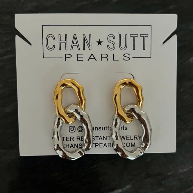 GOLD AND SILVER CHAIN EARRINGS - Southern Divas Boutique