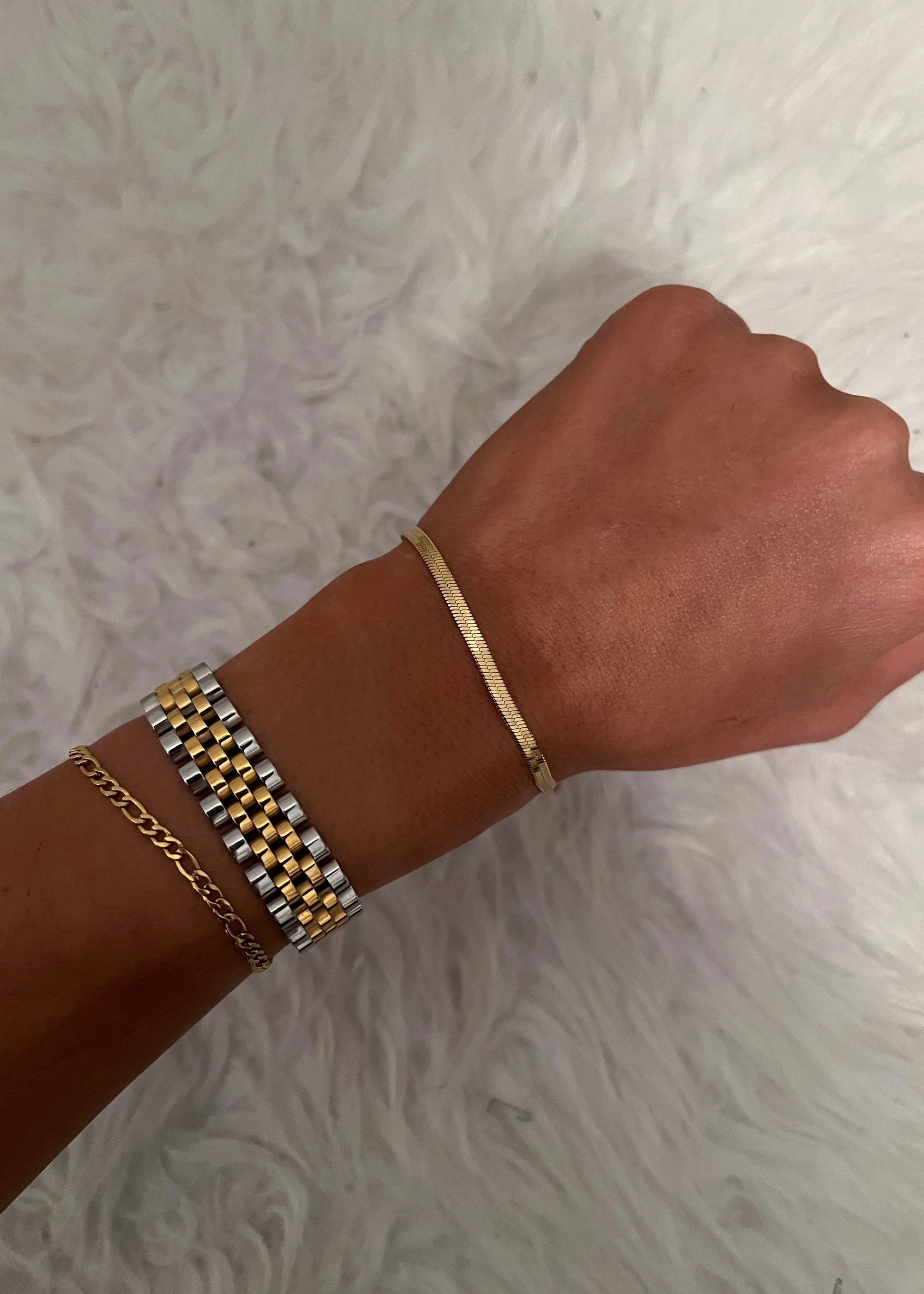 THICK TWO TONED BRACELET - Southern Divas Boutique
